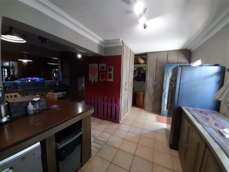 4 Bedroom Property for Sale in Memorial Road Area Northern Cape